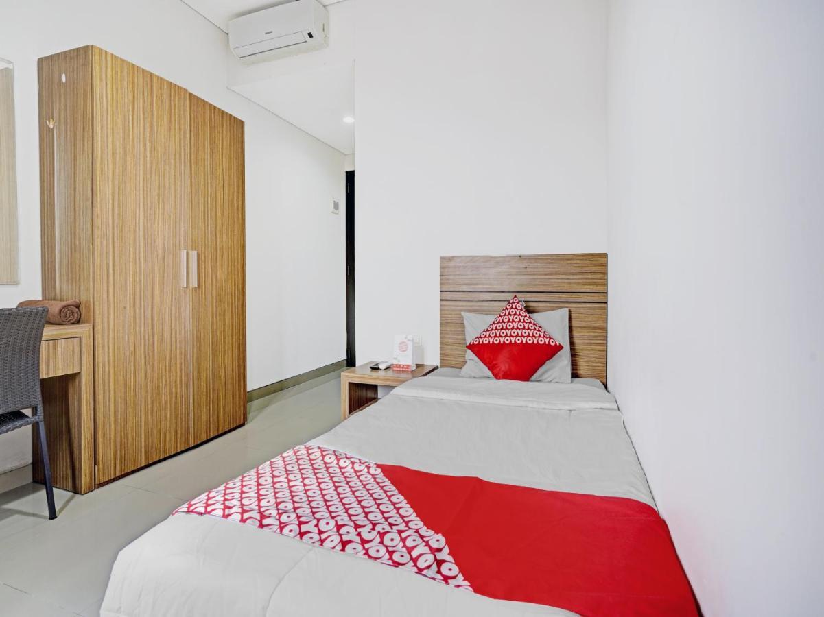 Oyo 3752 The Summit Residence Bandung Buitenkant foto